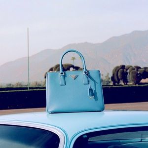 🔥SOLD🔥💙💘 PRADA Saffiano Lux Galleria Small Double Tote